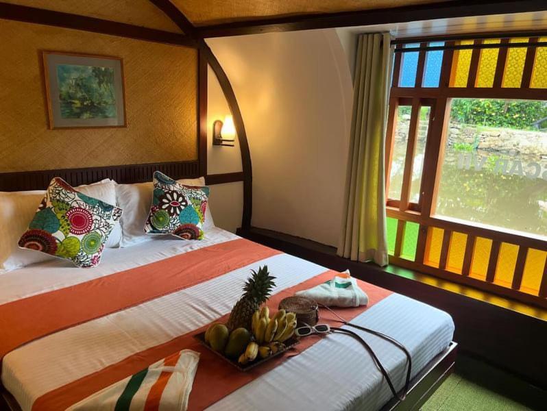 Thara'S Houseboat Hotel Alappuzha Exterior photo